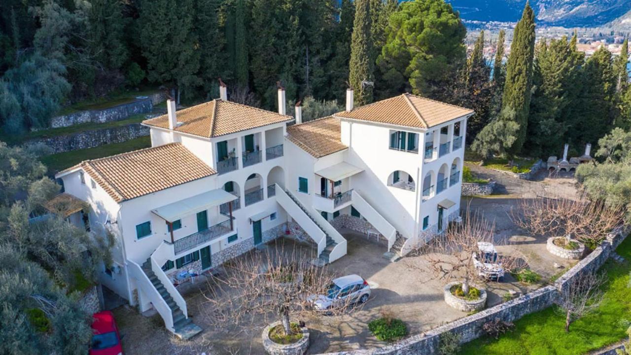 Villa Evgenia Yénion Extérieur photo